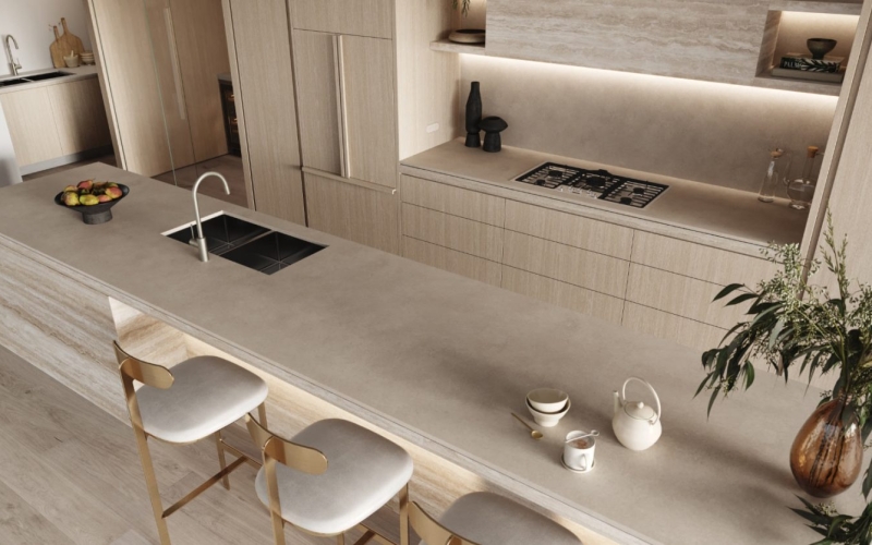 Fineline Commercial: Isle Waterfront Fineline Commercial: Isle Waterfront