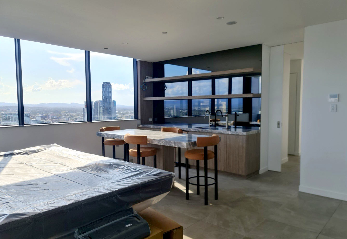 White – Penthouse Suite